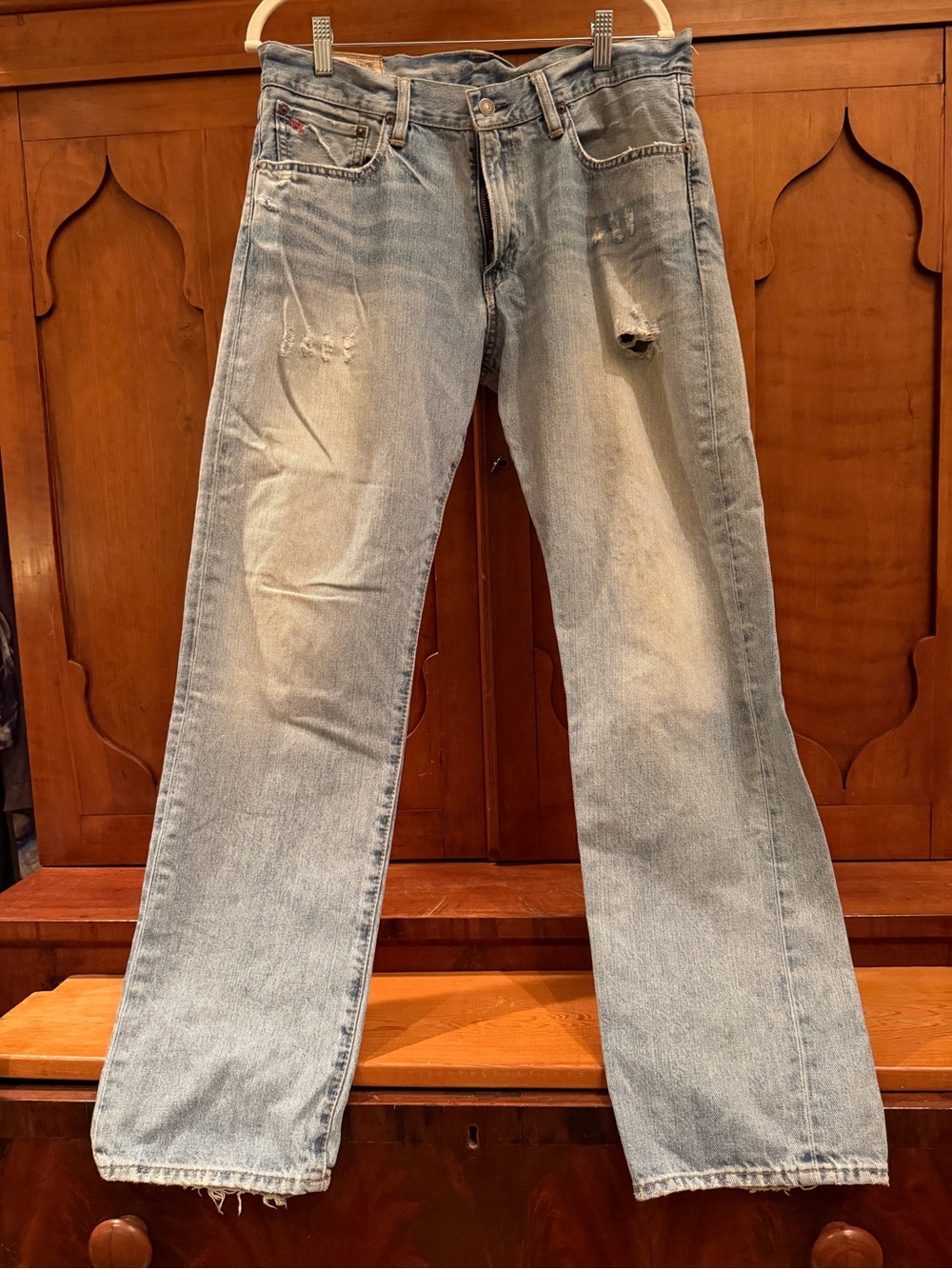 Polo Ralph Lauren 867 Jeans 32x32 Classic Straight Leg Distressed Light Wash